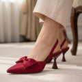 MAROON BUNTO