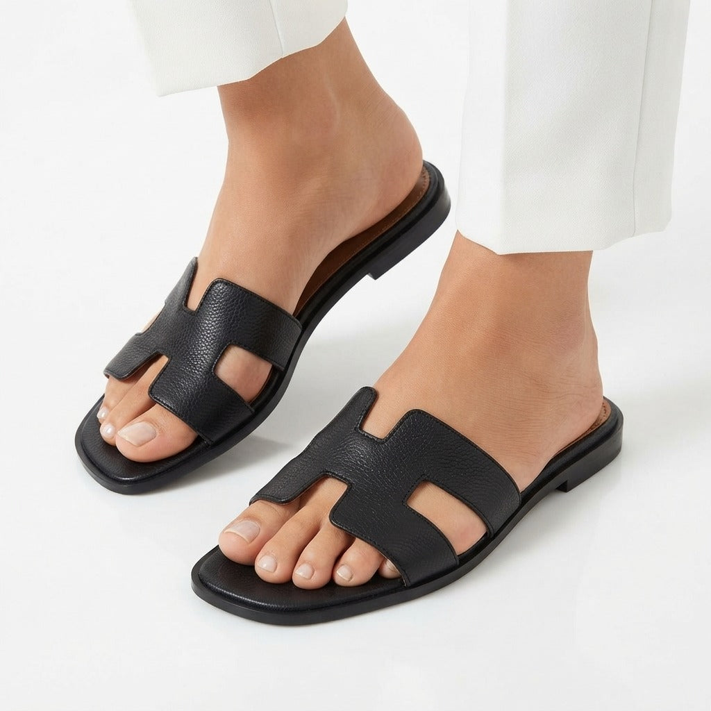 CLASSIC H-CUT EMBOSSED FLAT